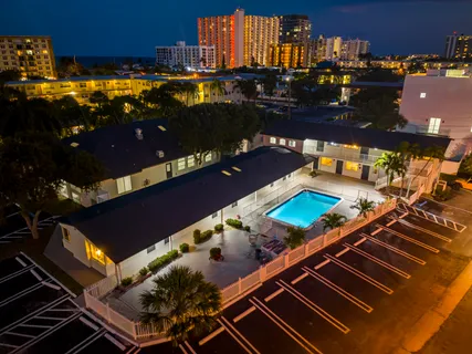 $5,995,000 | 1020 North Riverside Drive, Pompano Beach, FL 33062