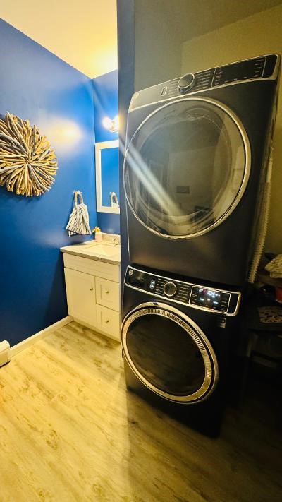 53 Royal Avenue Warwick, RI 02889 - Photo 9 of 17 Laundry