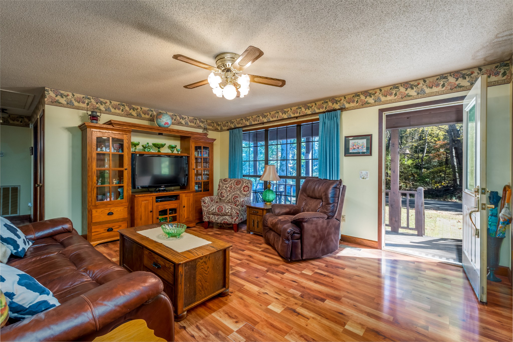 3446 Dunbar Road Decaturville, TN 38329 - Photo 4 of 41 Gallery Image 4