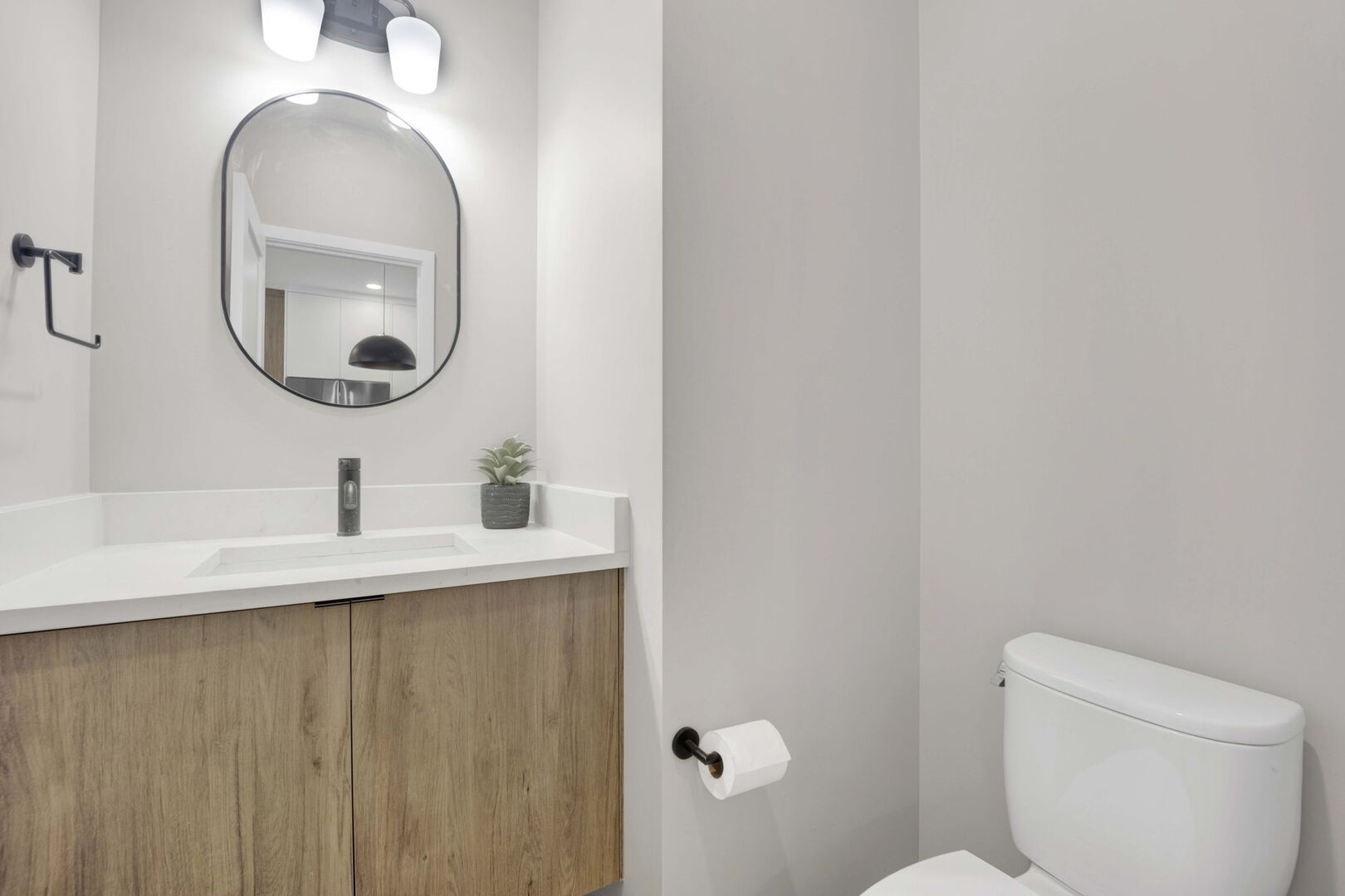 944 Beloit Avenue, Unit 4 Forest Park, IL 60130 - Photo 17 of 31 a bathroom with a toilet and a sink