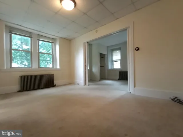 $1,075 | 1926 Hilltown Pike, Unit 4, Hilltown, PA 18927