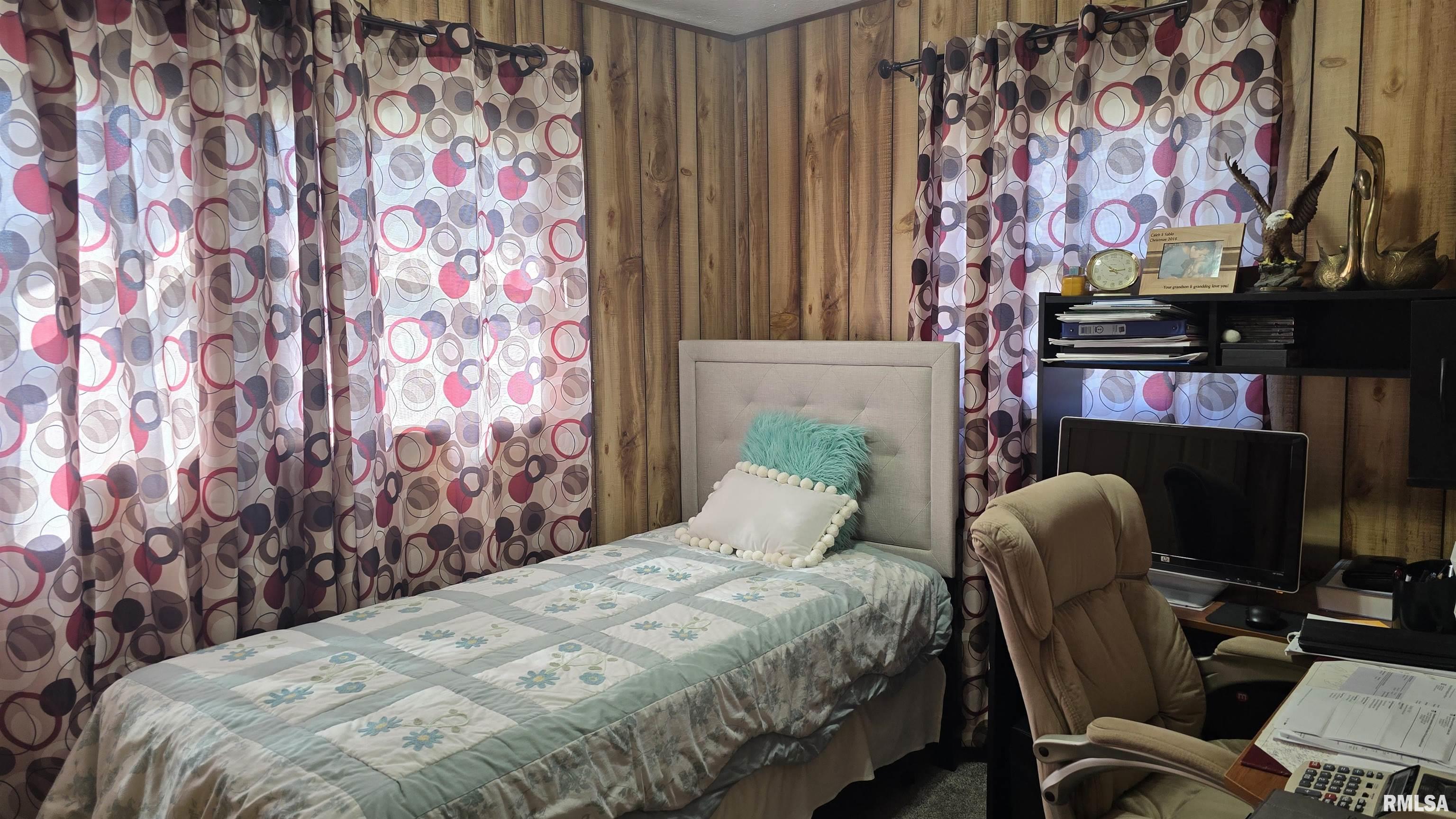 2424 Jones Street Eldorado, IL 62930 - Photo 17 of 21