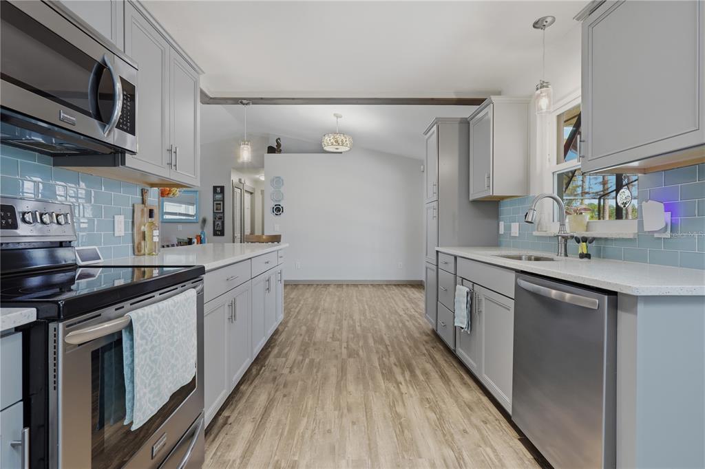 157 Rosedale Drive Deltona, FL 32764 - Photo 10 of 47