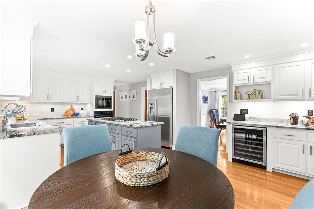 361 Marbleridge Road North Andover, MA 01845 - Photo 12 of 42