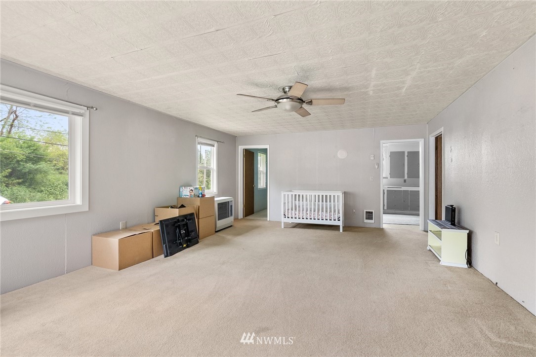 1229 Belmont Road Raymond, WA 98577 - Photo 6 of 21 Gallery Image 6