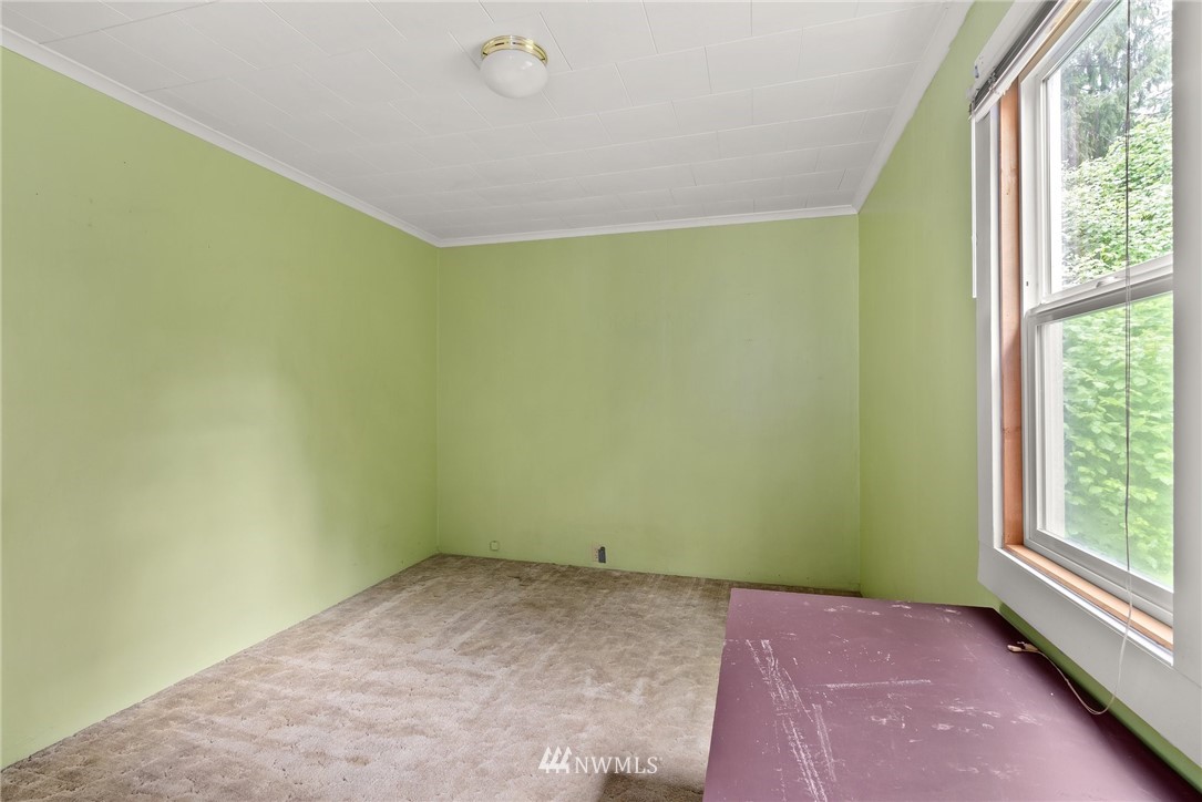 1229 Belmont Road Raymond, WA 98577 - Photo 9 of 21 Gallery Image 9