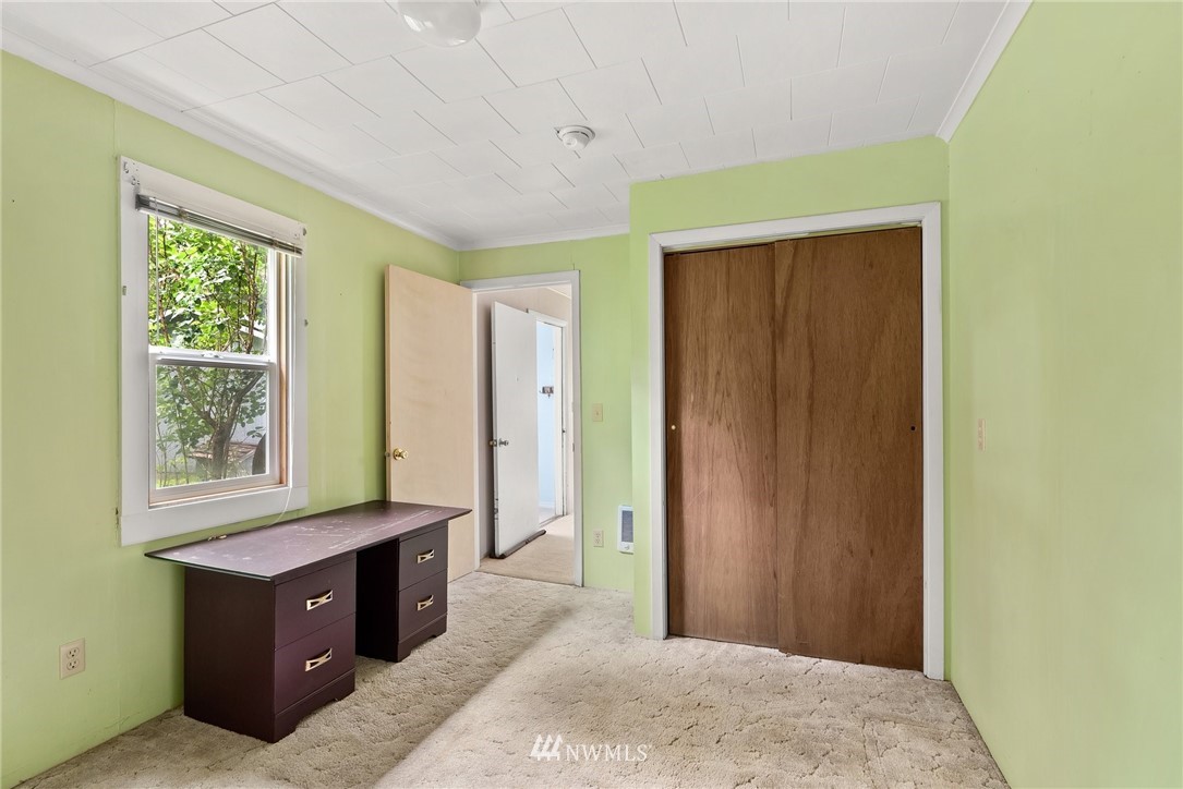 1229 Belmont Road Raymond, WA 98577 - Photo 10 of 21 Gallery Image 10