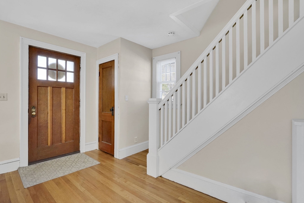 87 Hartford Terrace Springfield, MA 01118 - Photo 12 of 31