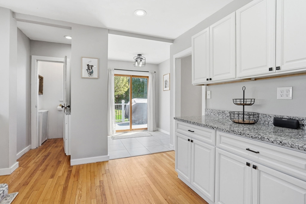 87 Hartford Terrace Springfield, MA 01118 - Photo 18 of 31