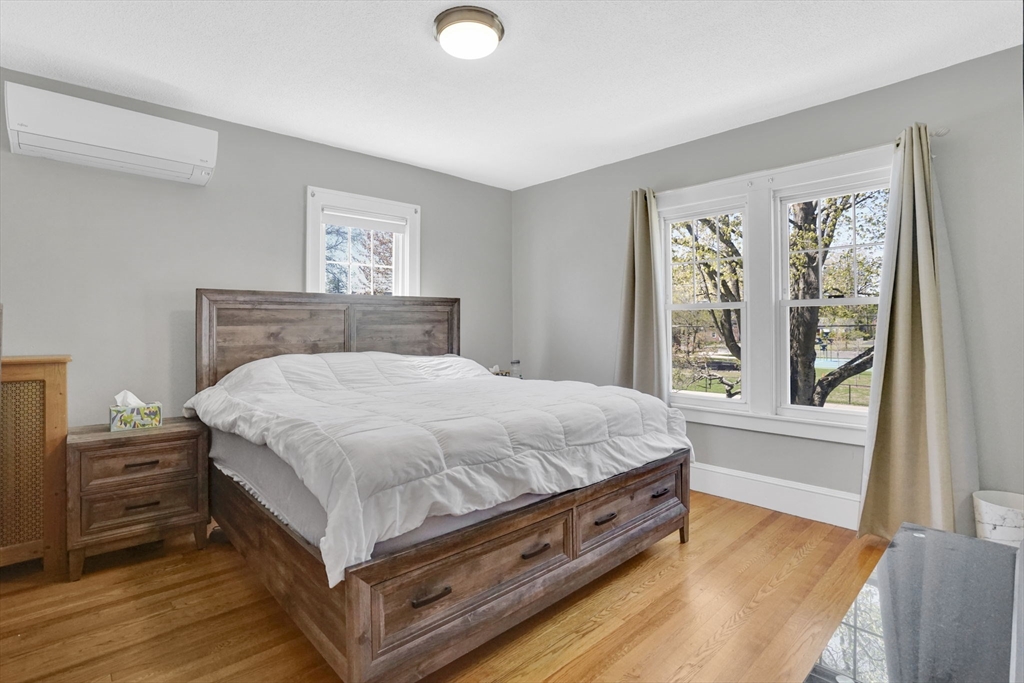 87 Hartford Terrace Springfield, MA 01118 - Photo 28 of 31