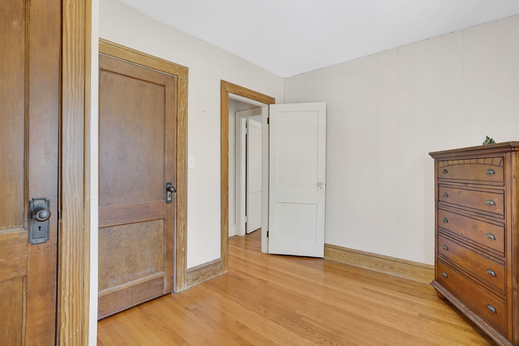 87 Hartford Terrace Springfield, MA 01118 - Photo 31 of 31