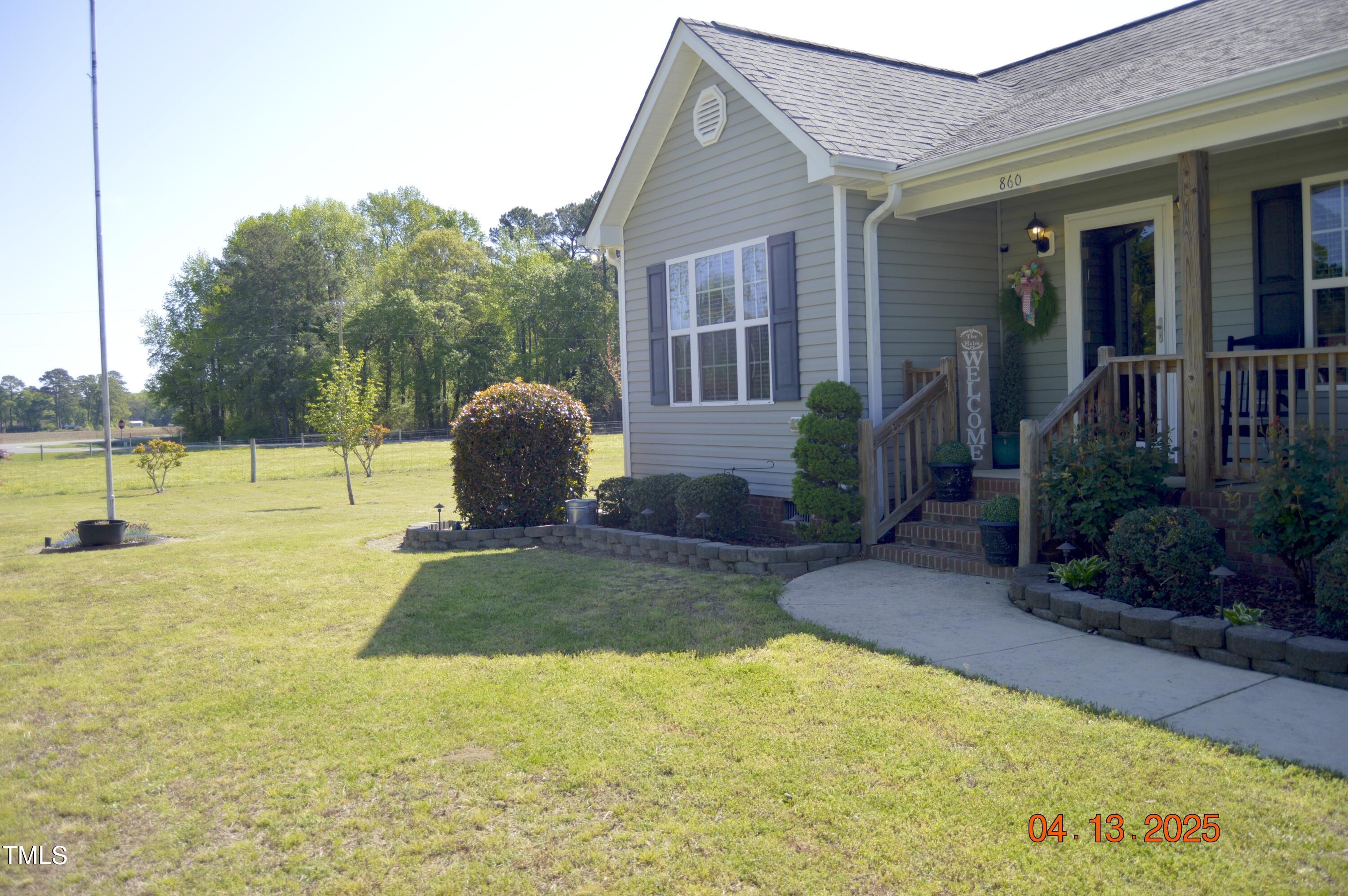 860 Bear Road Benson, NC 27504 - Photo 3 of 42 _DSC1790