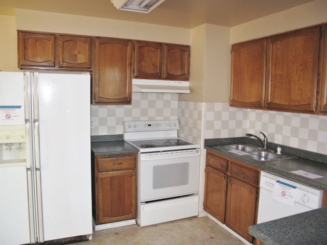 715 South Vercler Road Spokane Valley, WA 99216 - Photo 4 of 20