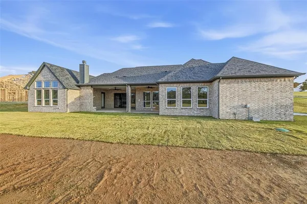 $755,000 | 189 Rio Rancho Drive, Decatur, TX 76234