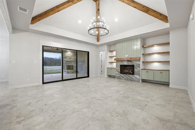 $849,900 | 189 Rio Rancho Drive, Decatur, TX 76234