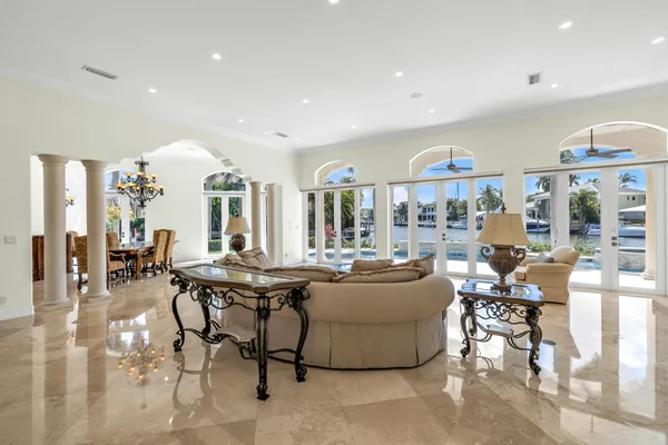 $6,795,000 | 3700 Northeast 28th Avenue, Lighthouse Point, FL 33064
