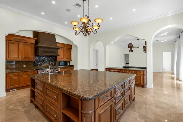 $6,795,000 | 3700 Northeast 28th Avenue, Lighthouse Point, FL 33064