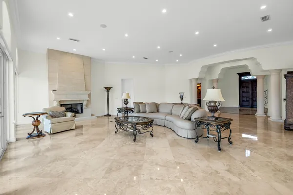 $6,795,000 | 3700 Northeast 28th Avenue, Lighthouse Point, FL 33064