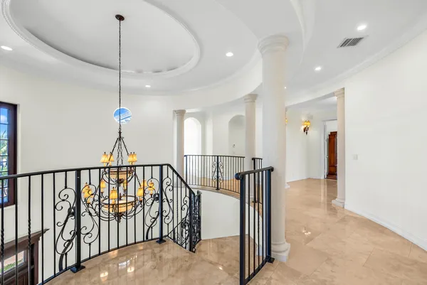 $6,795,000 | 3700 Northeast 28th Avenue, Lighthouse Point, FL 33064