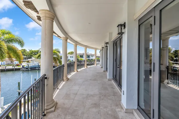 $6,795,000 | 3700 Northeast 28th Avenue, Lighthouse Point, FL 33064