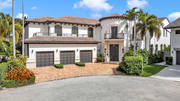 $6,795,000 | 3700 Northeast 28th Avenue, Lighthouse Point, FL 33064