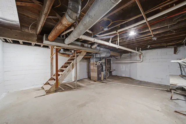 $129,000 | 1127 4th Avenue, Dixon, IL 61021