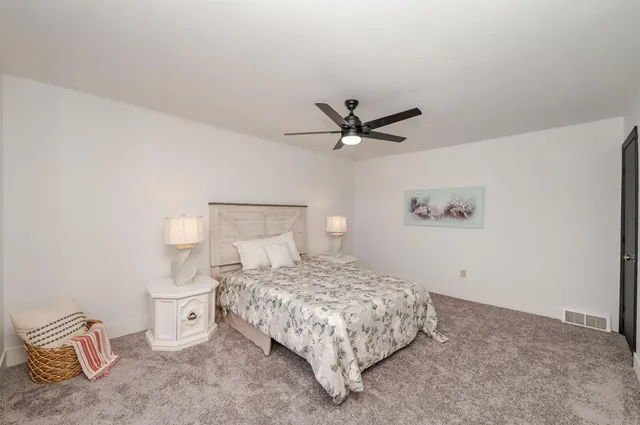 $375,000 | 145 Canterbury Lane, Londonderry, NH 03053