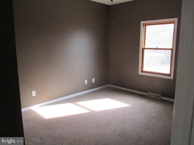 465 Fort Mott Road Pennsville, NJ 08070 - Photo 5 of 22