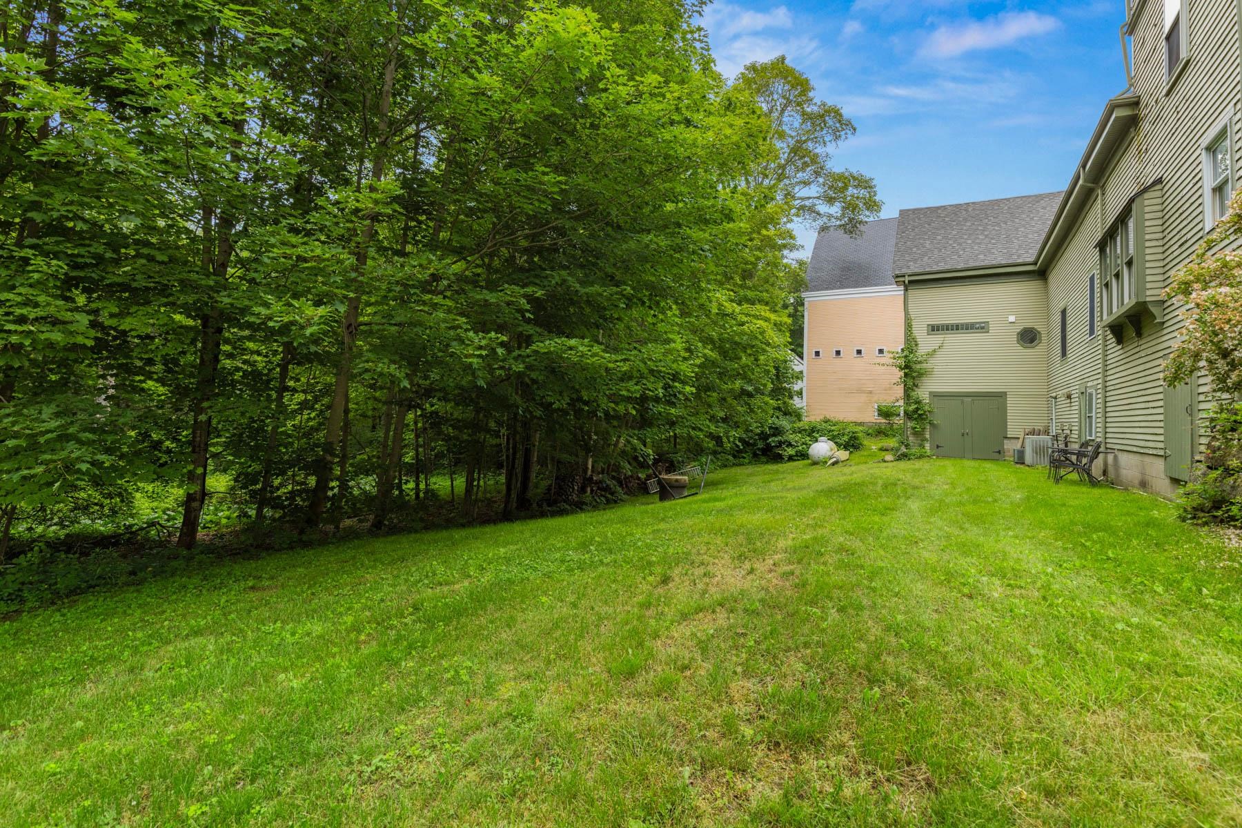 223 Atlantic Avenue North Hampton, NH 03862 - Photo 56 of 60