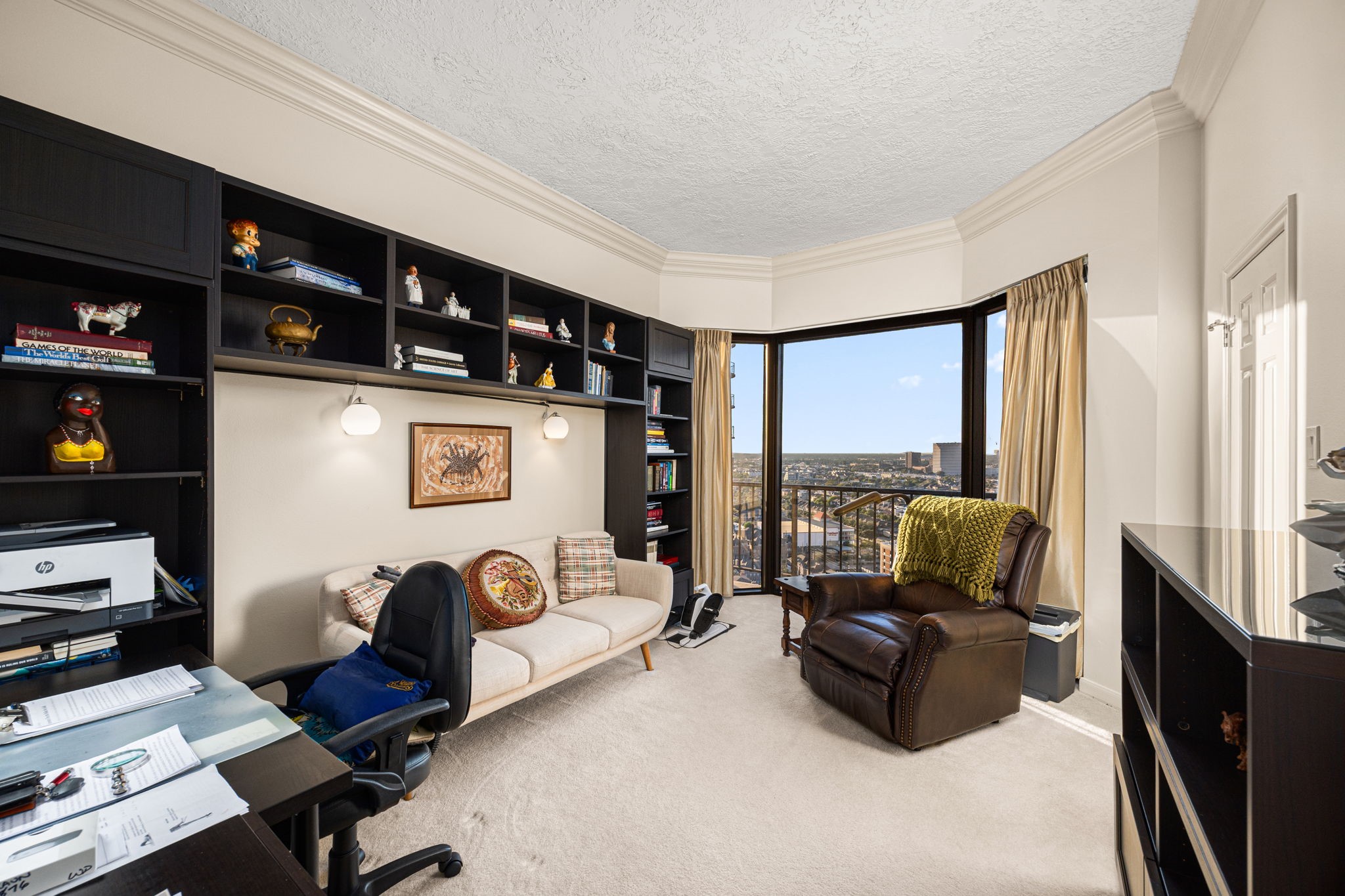 3350 McCue Road, Unit 2302 Houston, TX 77056 - Photo 17 of 35 Bedroom 2 - currently used as a guest bedroom, office and reading area with stunning views as well. Walk-in closet to the right.