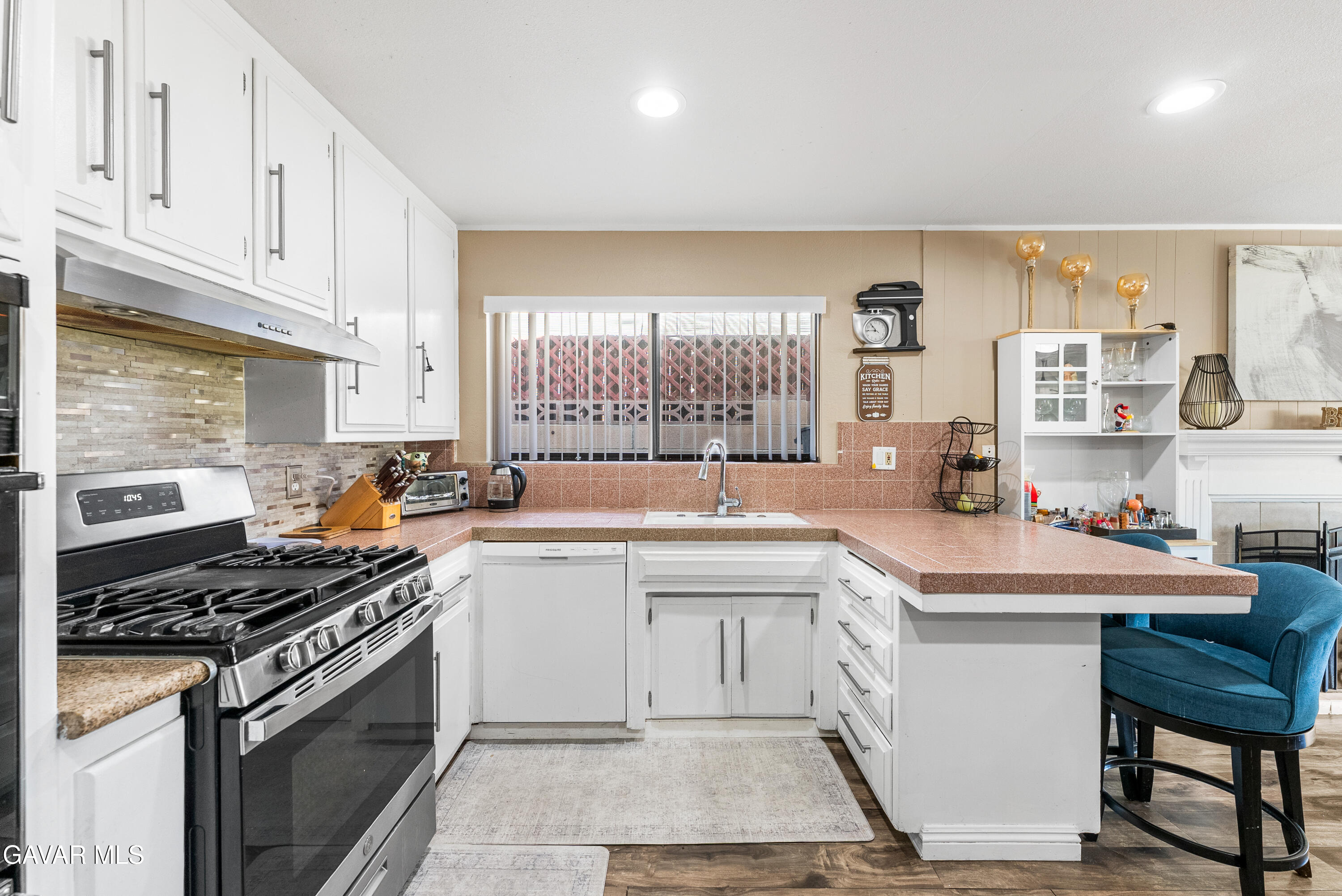 45228 Lorimer Avenue Lancaster, CA 93534 - Photo 17 of 33 Lorimer-18