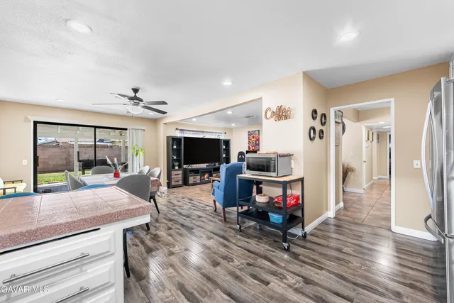 $449,000 | 45228 Lorimer Avenue, Lancaster, CA 93534