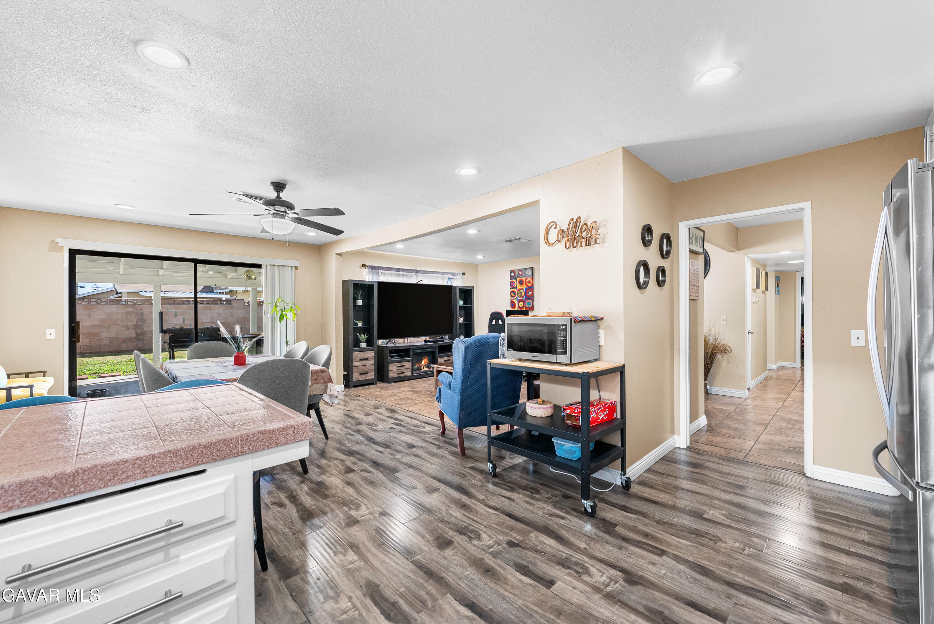 45228 Lorimer Avenue Lancaster, CA 93534 - Photo 19 of 33 Lorimer-20