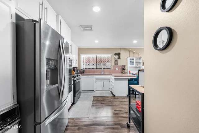 $449,000 | 45228 Lorimer Avenue, Lancaster, CA 93534