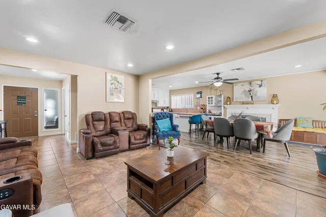 $449,000 | 45228 Lorimer Avenue, Lancaster, CA 93534