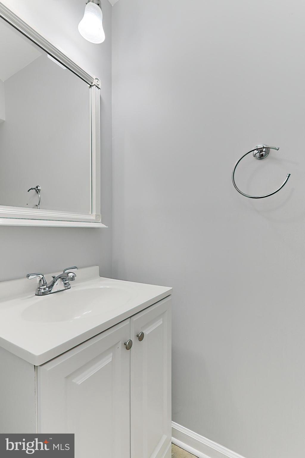 2202 Coppersmith Square Reston, VA 20191 - Photo 21 of 51