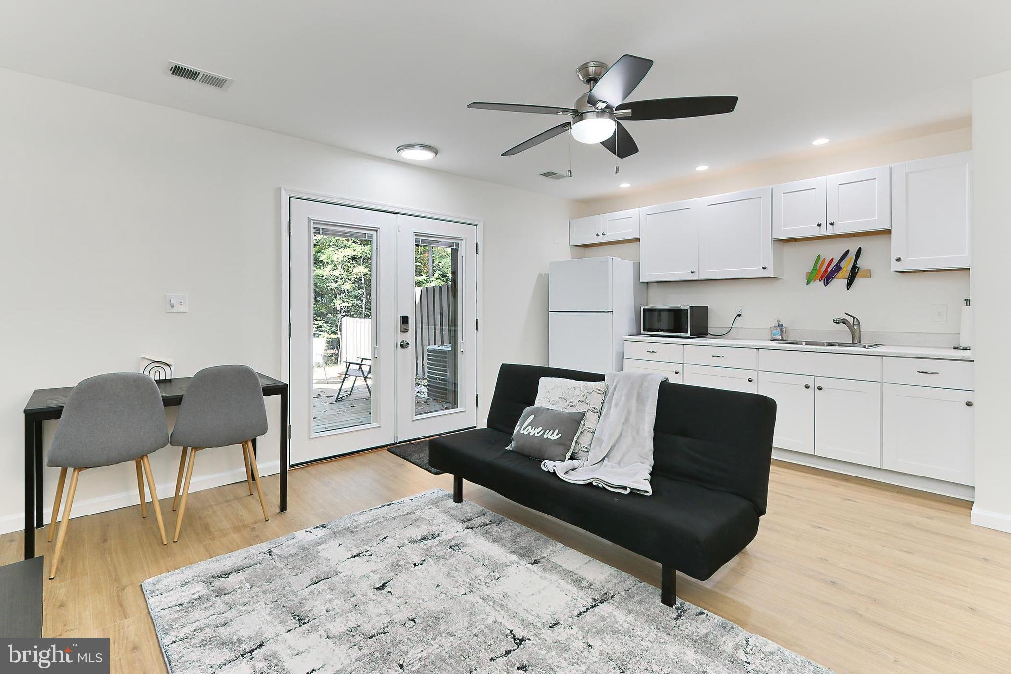 2202 Coppersmith Square Reston, VA 20191 - Photo 36 of 51