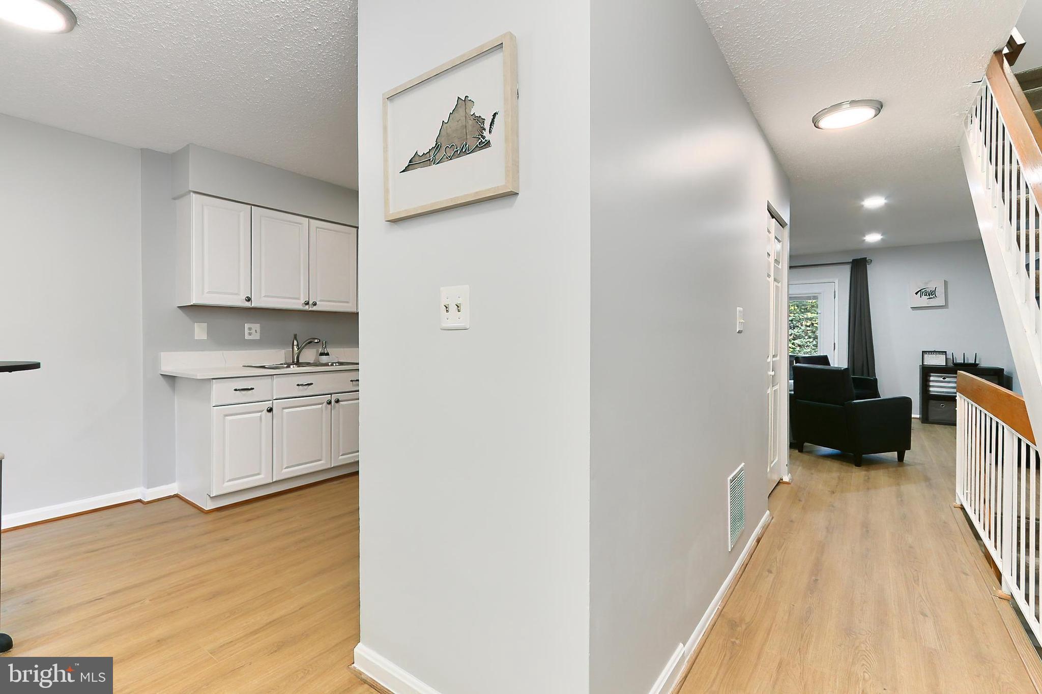 2202 Coppersmith Square Reston, VA 20191 - Photo 5 of 51