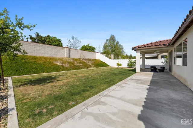$550,000 | Undisclosed Address, Bakersfield, CA 93311