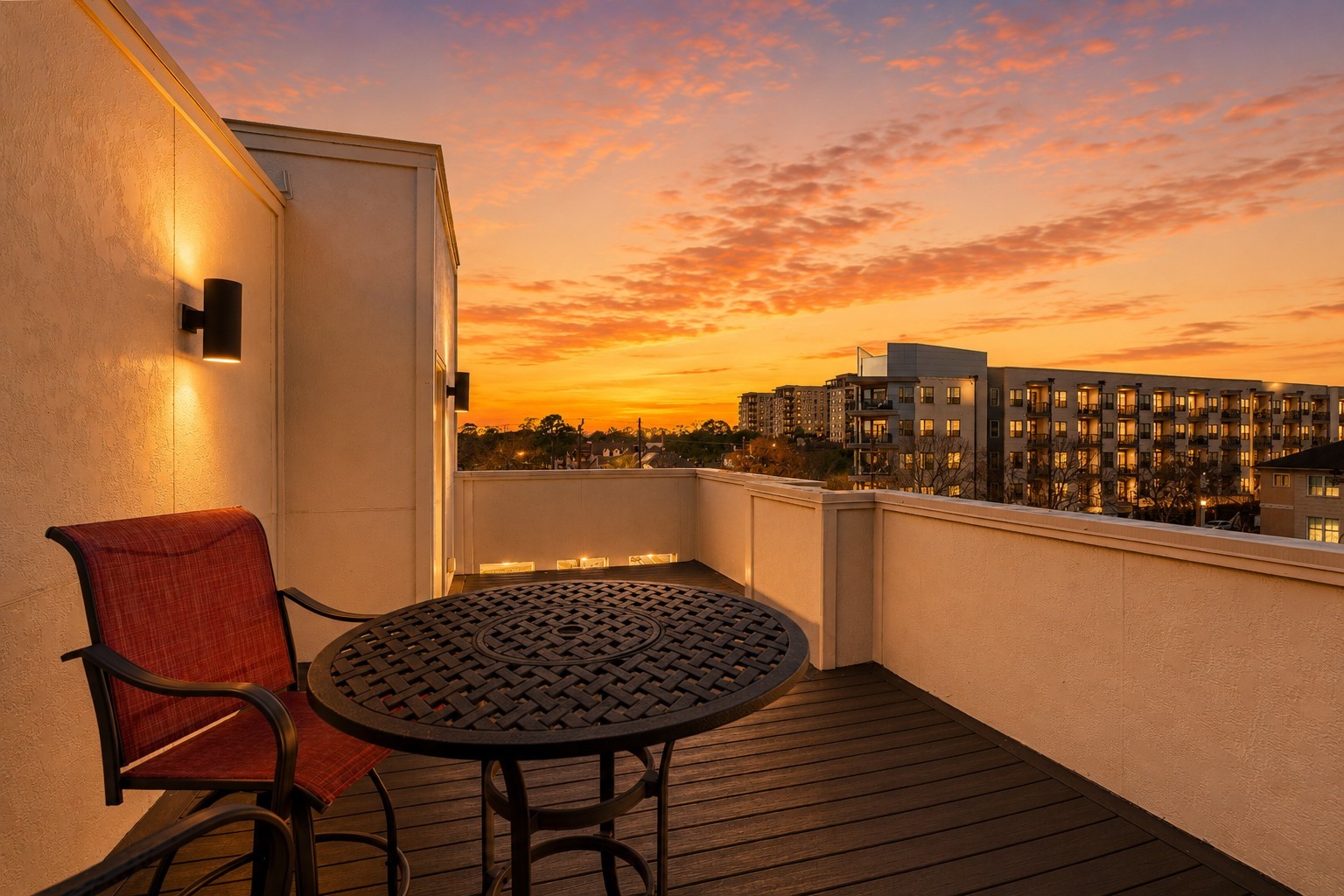 5911 Rose Street Houston, TX 77007 - Photo 5 of 40 Private rooftop terrace with incredible city views—perfect for entertaining, relaxing, or enjoying Houston sunsets.