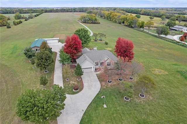 $1,790,000 | 24200 West 199th Street, Spring Hill, KS 66083
