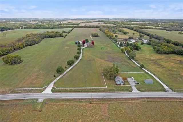 $1,790,000 | 24200 West 199th Street, Spring Hill, KS 66083