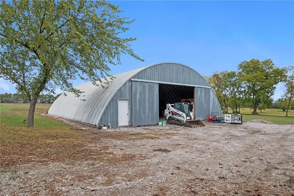 $1,790,000 | 24200 West 199th Street, Spring Hill, KS 66083