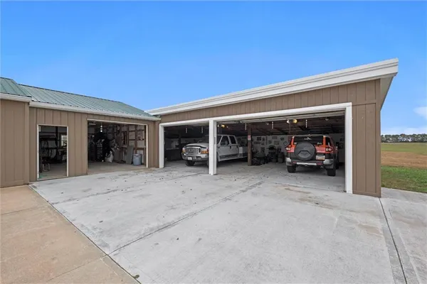 $1,790,000 | 24200 West 199th Street, Spring Hill, KS 66083