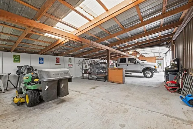 $1,790,000 | 24200 West 199th Street, Spring Hill, KS 66083