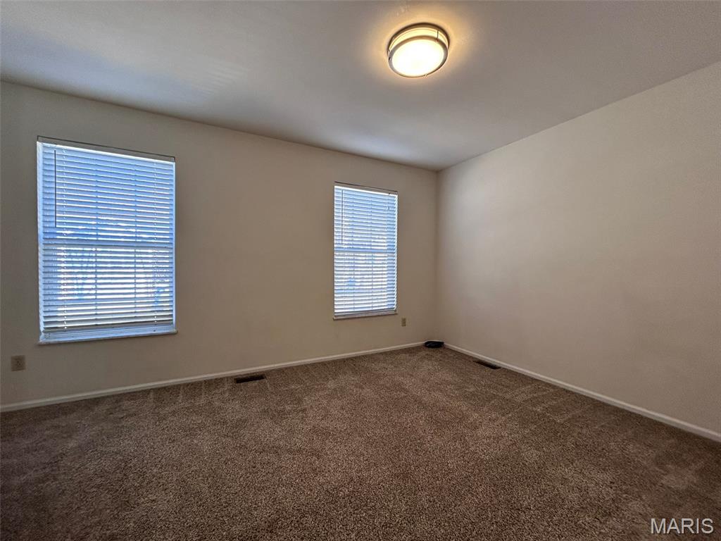 524 Elm Crossing Court Ballwin, MO 63021 - Photo 9 of 21