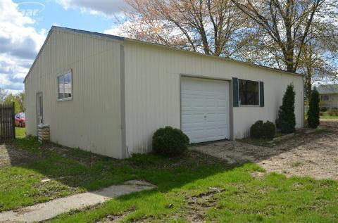 5255 Torrey Road Flint, MI 48507 - Photo 7 of 20 20181644-6.JPG