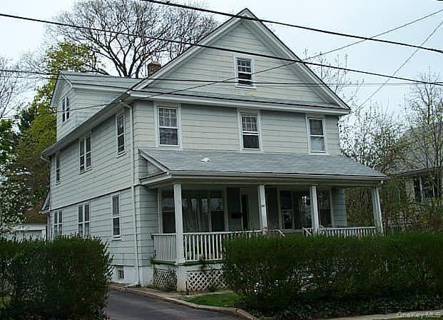 267 Schenck Avenue Great Neck, NY 11021 - Photo 1 of 9