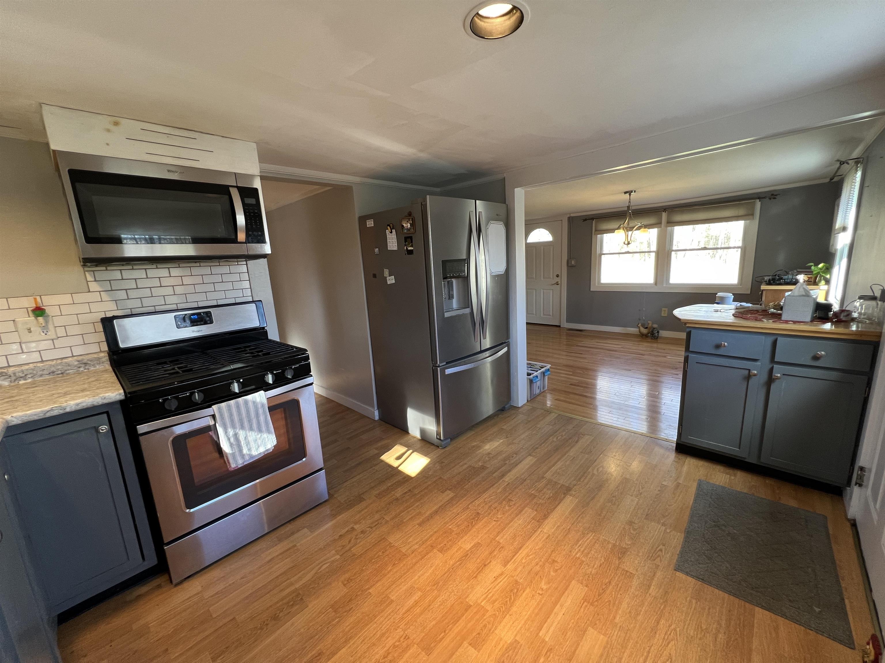 1075 Middle Road Dummerston, VT 05301 - Photo 16 of 22