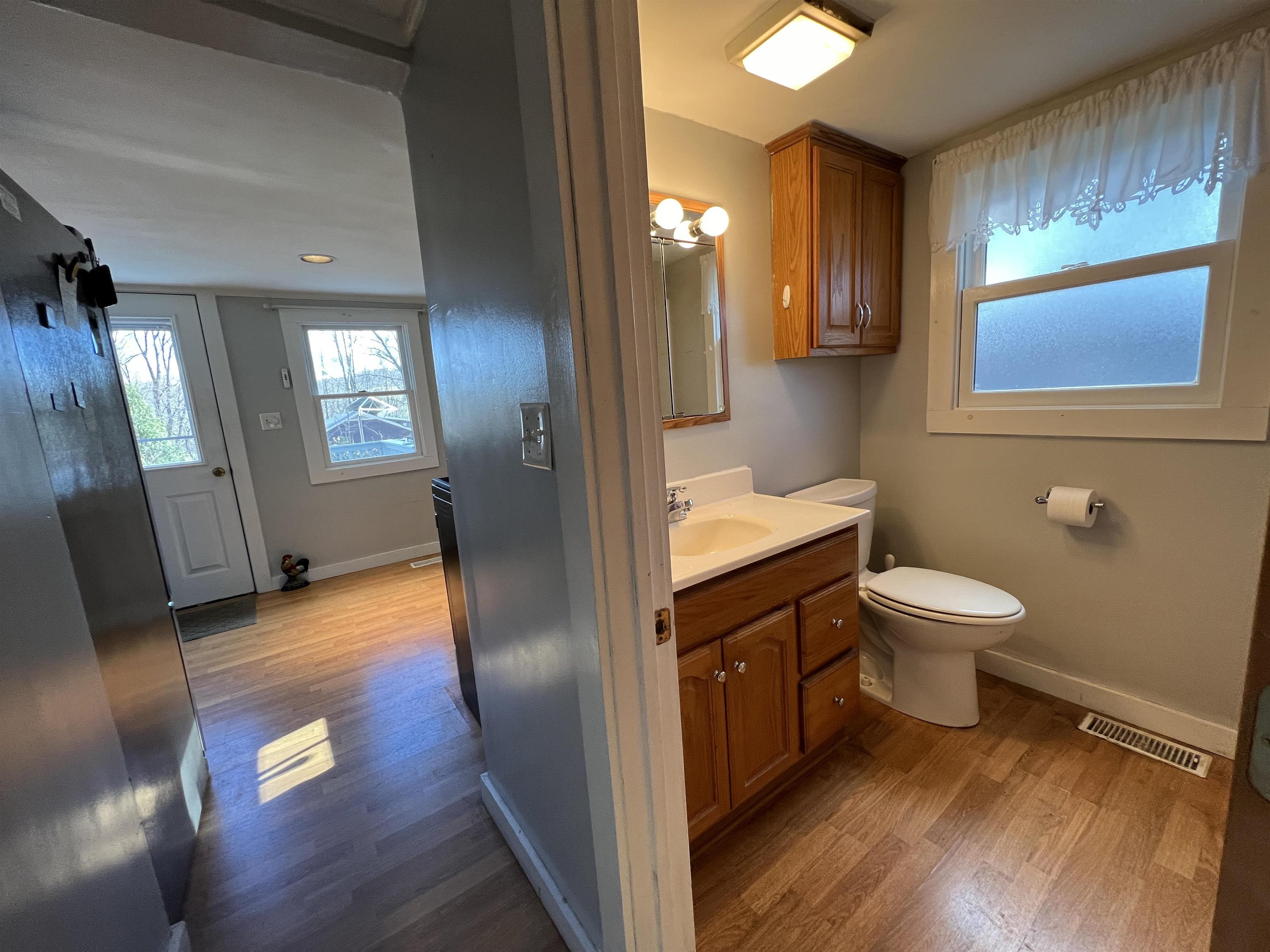 1075 Middle Road Dummerston, VT 05301 - Photo 18 of 22